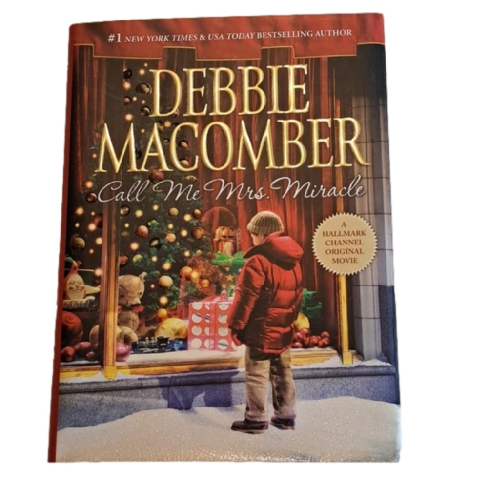 Christmas book "Call me Mrs. Miracle" by author Debbie Macomber hardcover